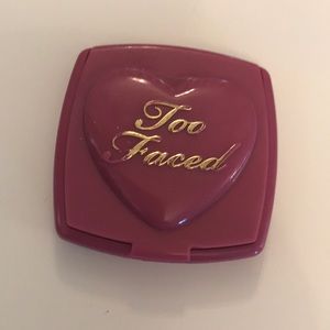 Too Faced blush